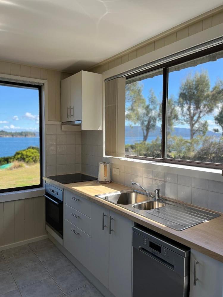 Bruny Island Escapes And Hotel Bruny Alonnah Buitenkant foto